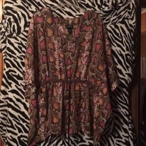Lane Bryant batwing semi sheer blouse 14/16